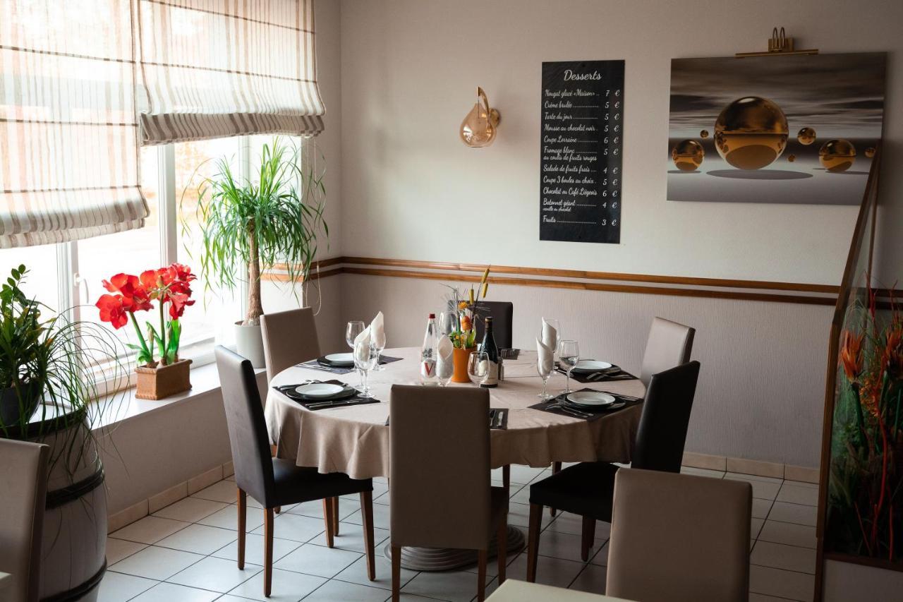 Logis Hotel Restaurant La Vraine Gironcourt-sur-Vraine Eksteriør bilde